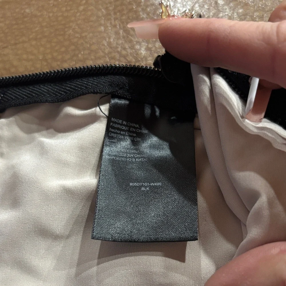 Bebe Black and Ivory Lace/Satin Shorts - Picture 5 of 6